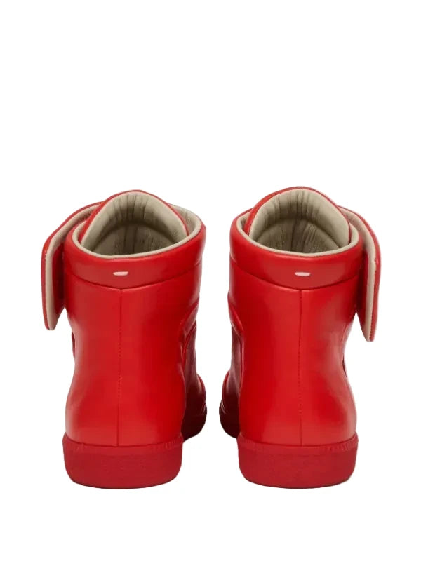 MAISON MARGIELA